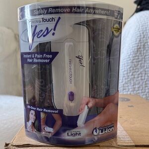 NEW Finishing Touch Yes! Instant Pain Free Hair Remover Face Body As Seen On TV